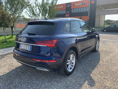Audi Q5 40 TDI 204 CV quattro S tronic Business (7)