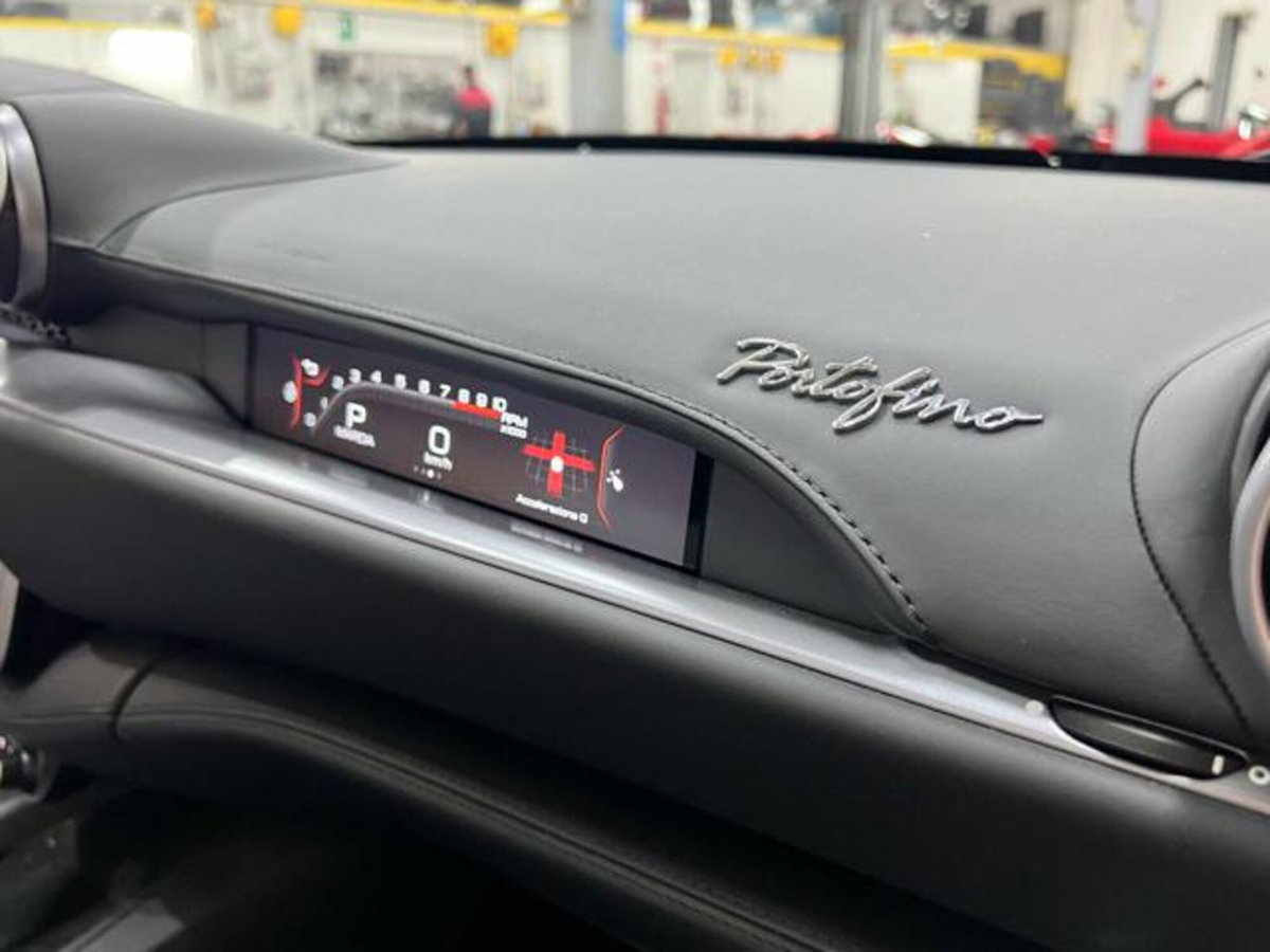 Ferrari Portofino Spider Portofino (12)