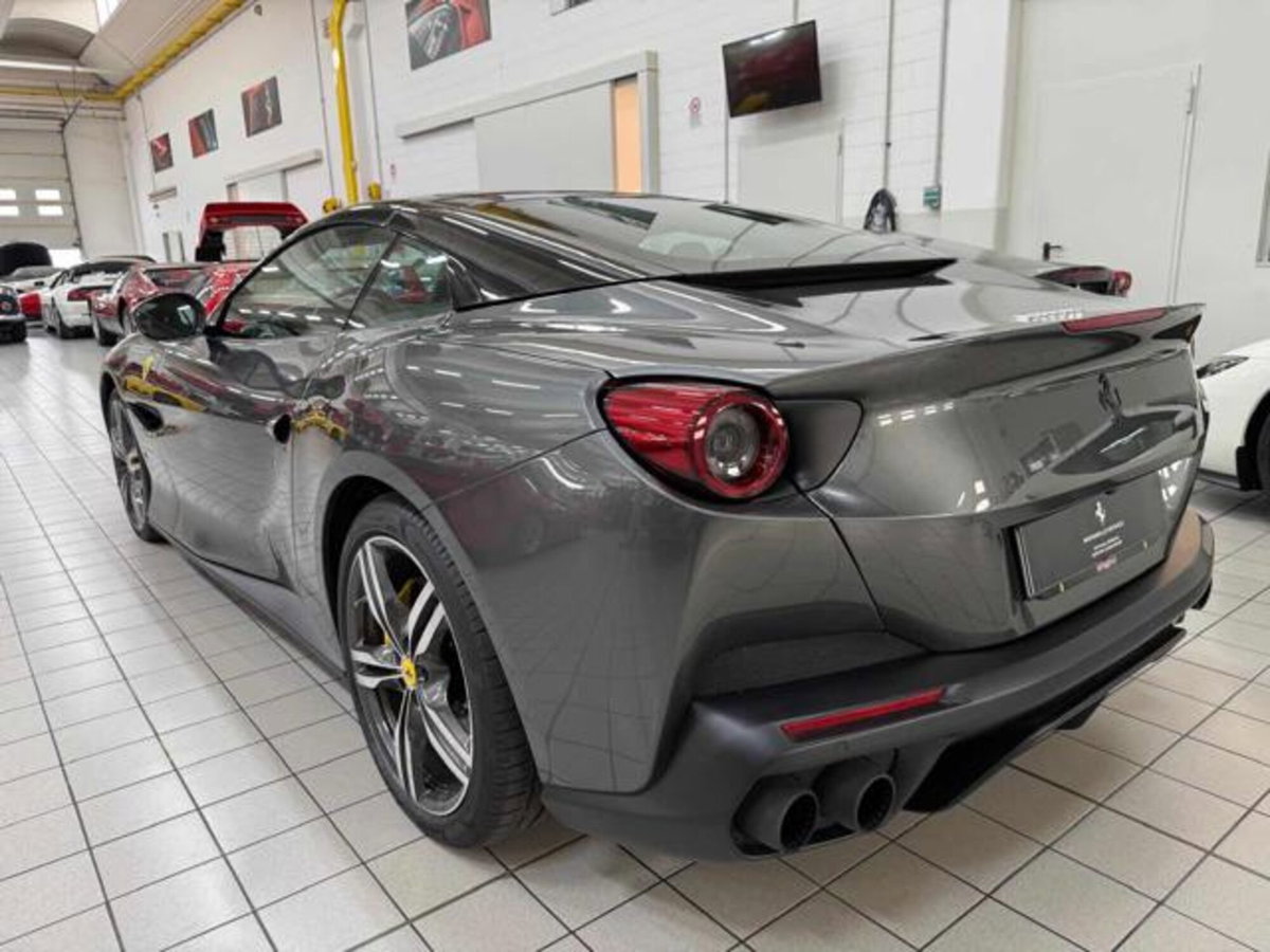 Ferrari Portofino Spider Portofino (3)