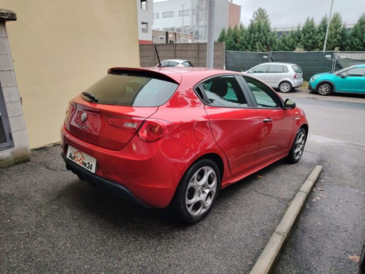 Alfa Romeo Giulietta 1.4 Turbo Sprint Gpl 120cv (8)