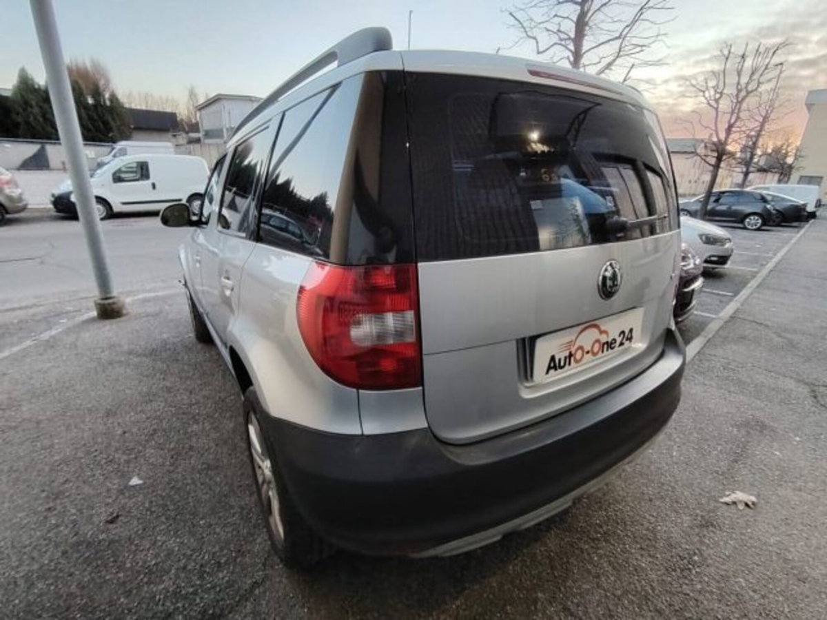 Skoda Yeti 1.2 TSI DSG Adventure (6)