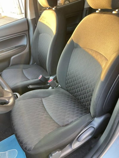 Mitsubishi Space Star 1.2 Invite Radio (7)