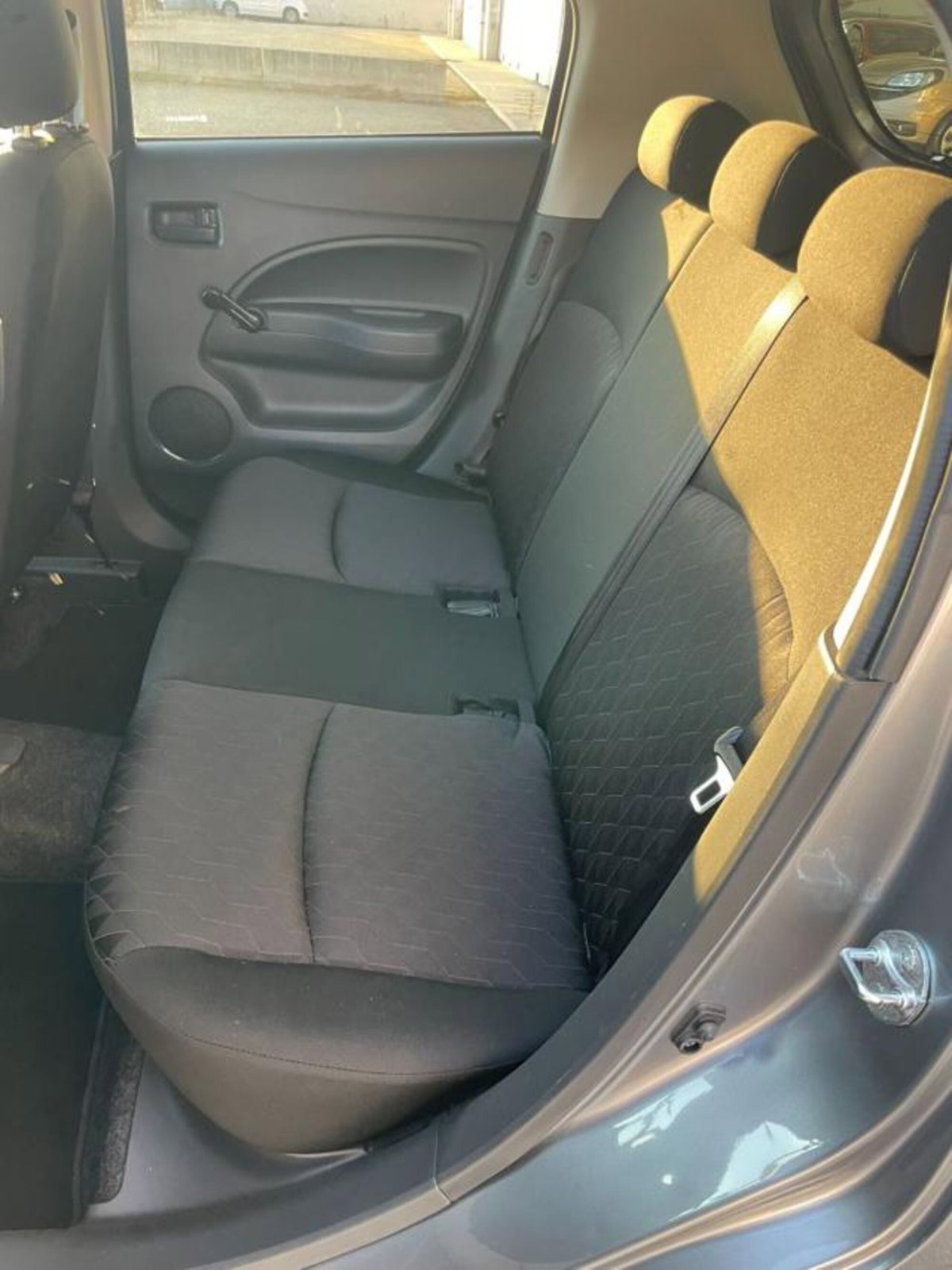 Mitsubishi Space Star 1.2 Invite Radio (8)