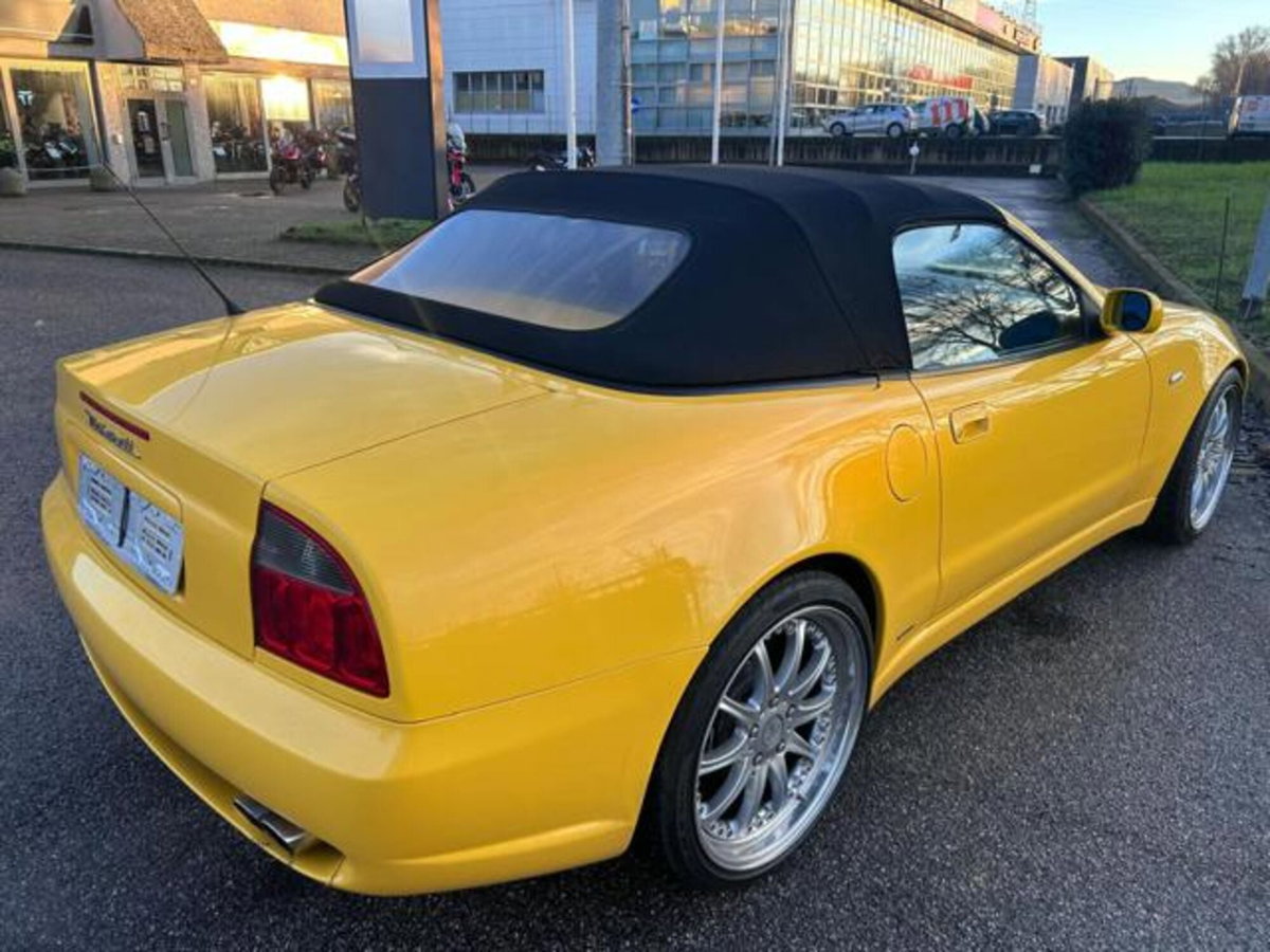 Maserati Spyder 4.2 V8 32V Cambiocorsa (6)