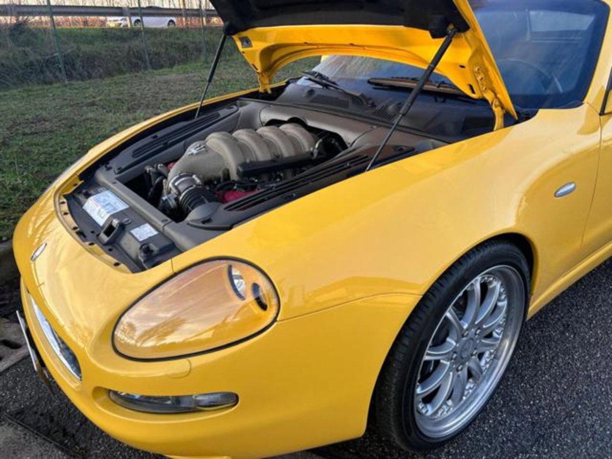 Maserati Spyder 4.2 V8 32V Cambiocorsa (9)