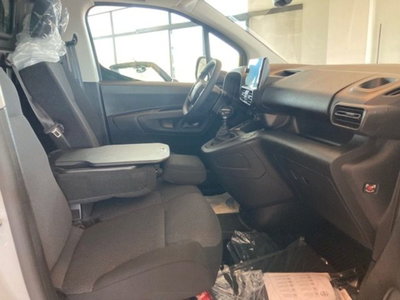 Toyota Proace City City 1.5D 100 CV S&S PL 5p. Ground (11)
