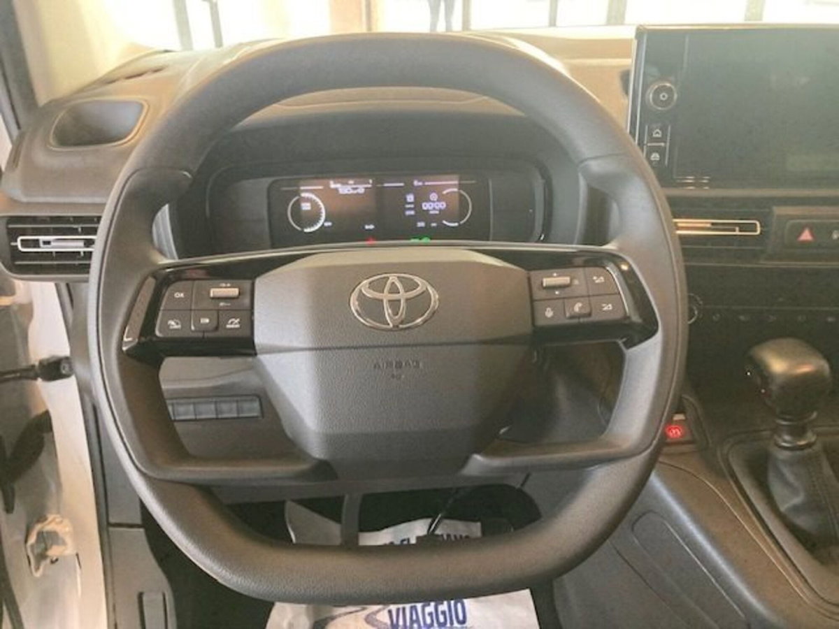 Toyota Proace City City 1.5D 100 CV S&S PL 5p. Ground (17)