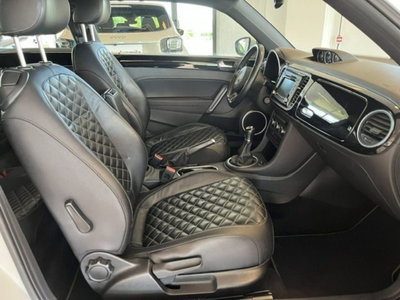 Volkswagen Maggiolino 1.2 TSI Design (10)
