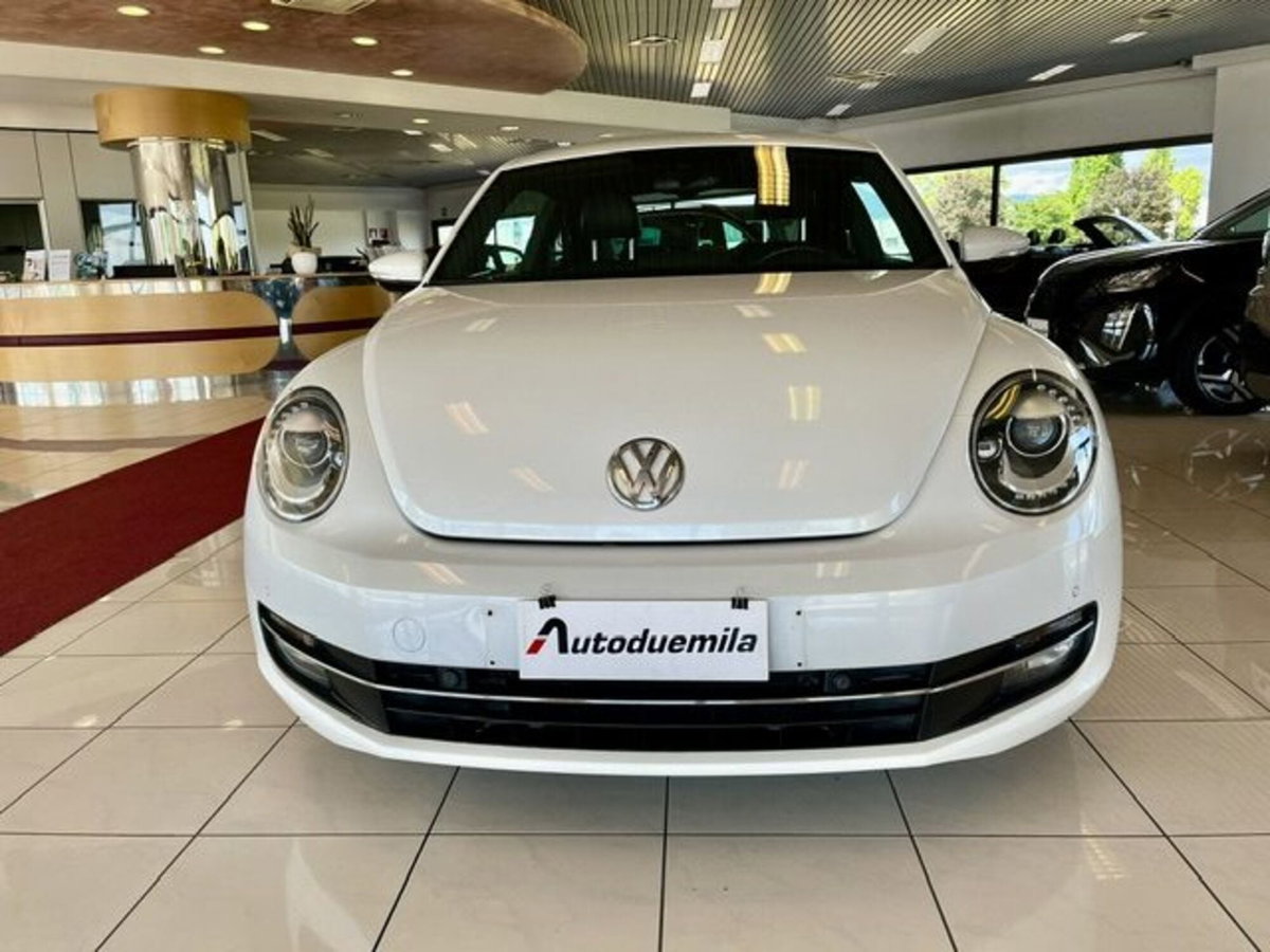 Volkswagen Maggiolino 1.2 TSI Design (2)