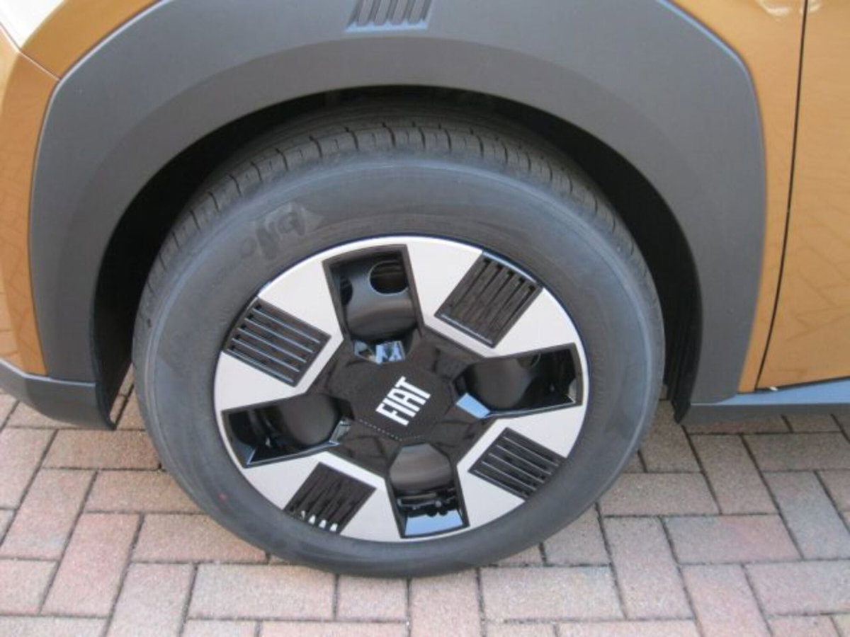 Fiat Grande Panda 1.2 Icon 100cv (4)