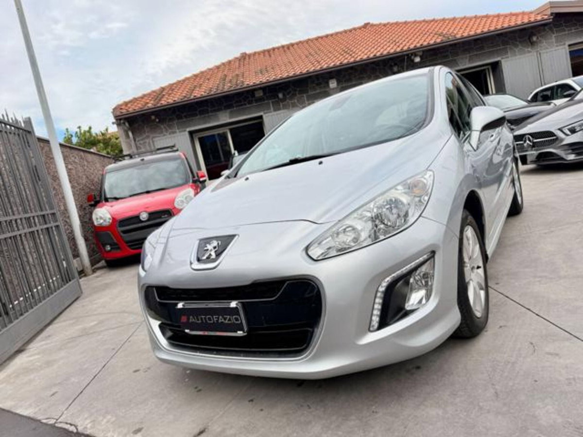 Peugeot 308 1.6 8V e-HDi 112CV Stop&Start robotiz. 5p. Allure