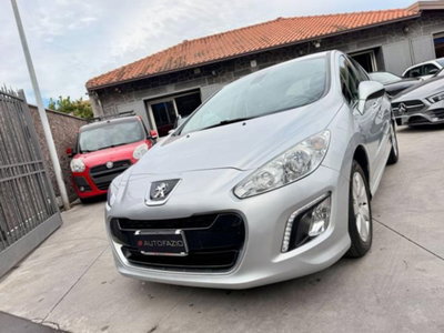 Peugeot 308 1.6 8V e-HDi 112CV Stop&Start robotiz. 5p. Allure usata
