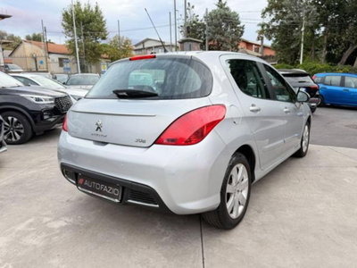 Peugeot 308 1.6 8V e-HDi 112CV Stop&Start robotiz. 5p. Allure (11)