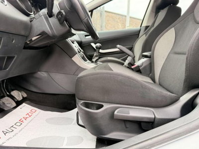Peugeot 308 1.6 8V e-HDi 112CV Stop&Start robotiz. 5p. Allure (15)