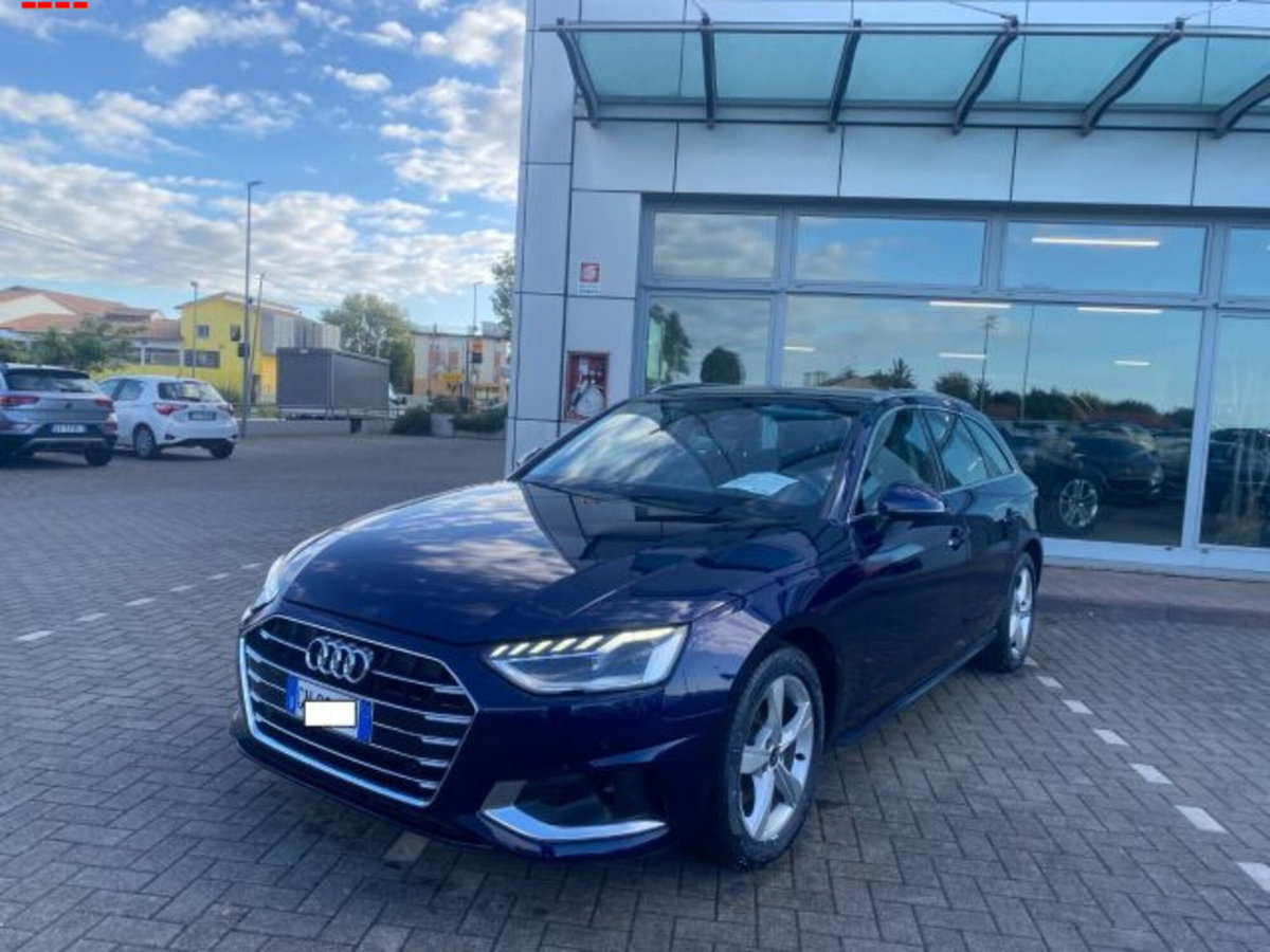 Audi A4 Avant 35 TDI/163 CV S tronic Business Advanced