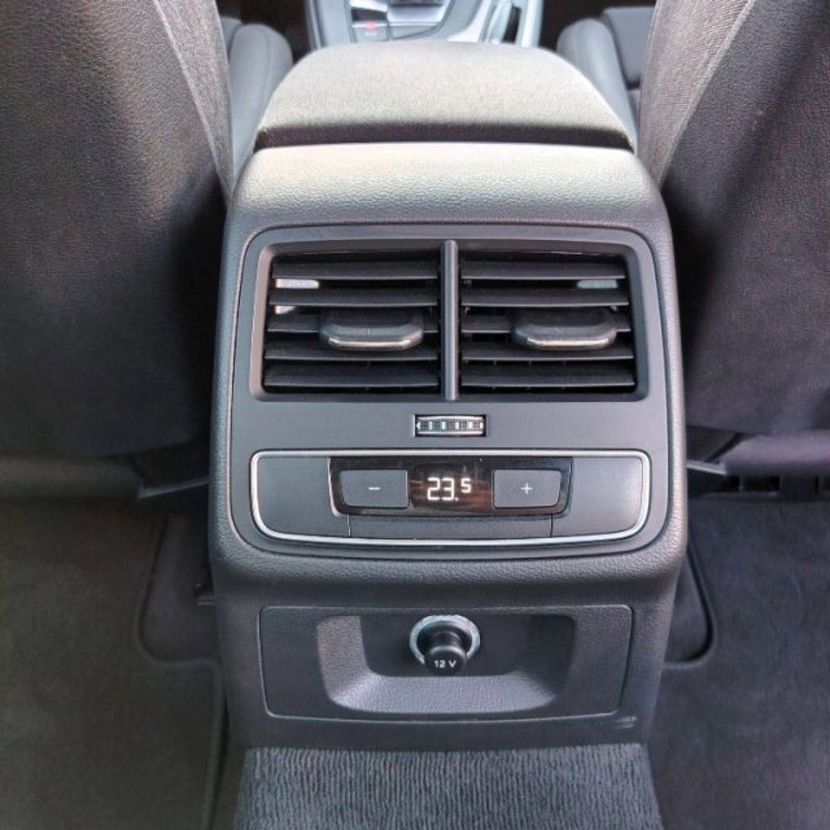 Audi A4 Avant 2.0 TDI 150 CV S tronic Business Sport (6)