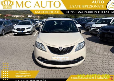 Lancia Ypsilon 1.2 69 CV 5 porte Gold (2)