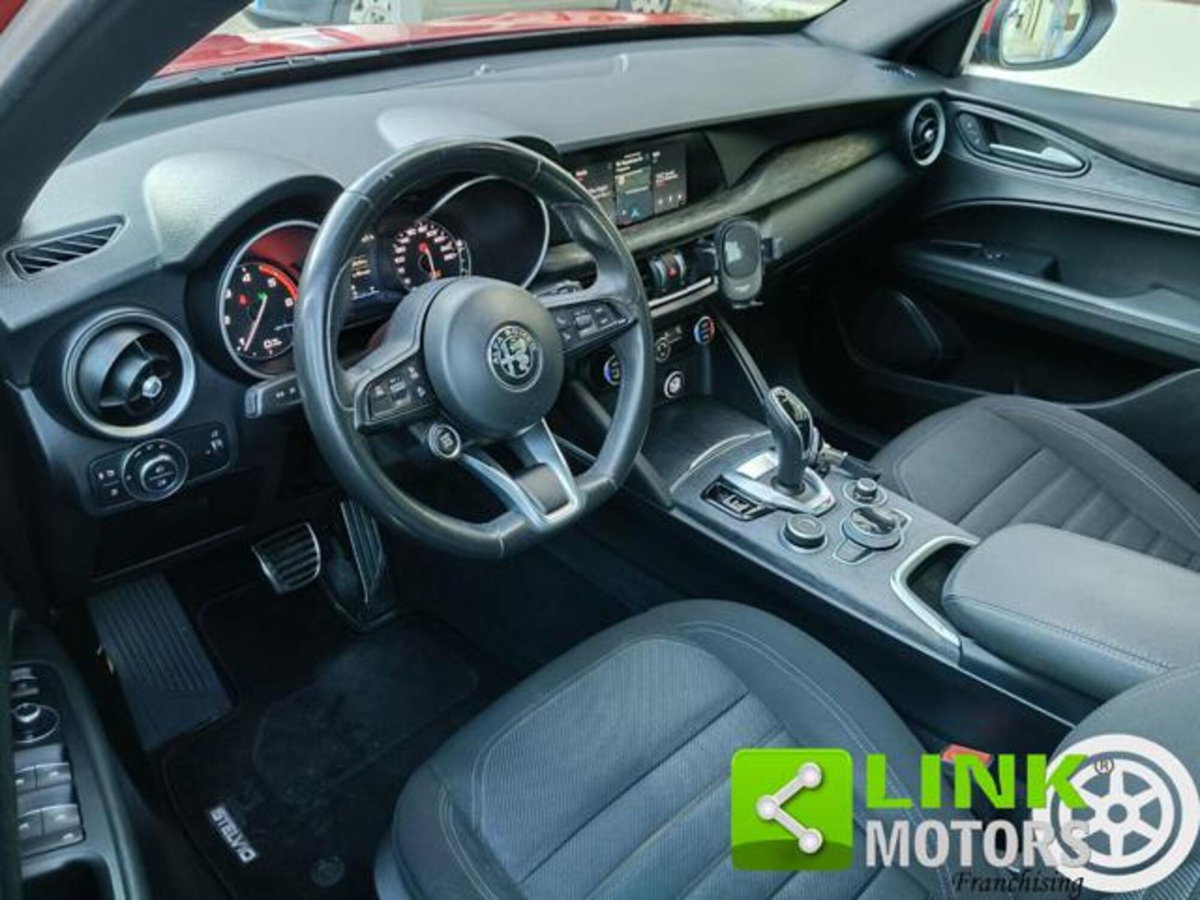 Alfa Romeo Stelvio Stelvio 2.2 Turbodiesel 190 CV AT8 Q4 Super Business (19)