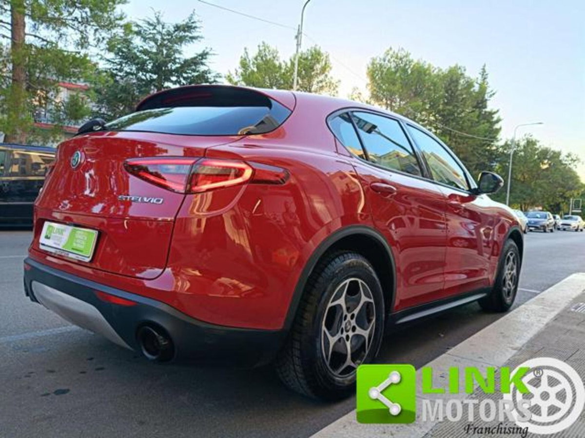 Alfa Romeo Stelvio Stelvio 2.2 Turbodiesel 190 CV AT8 Q4 Super Business (2)
