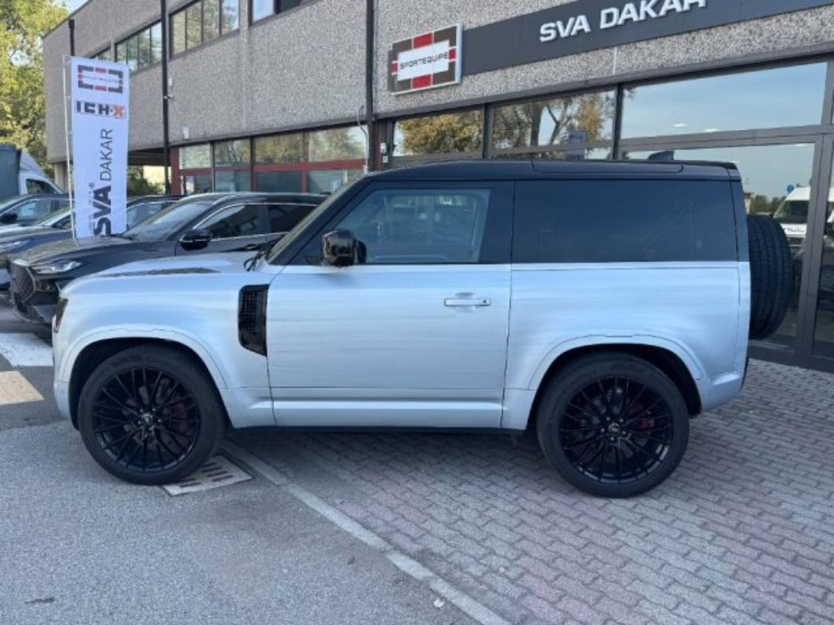 Land Rover Defender 90 3.0D I6 200 CV AWD Auto S (8)
