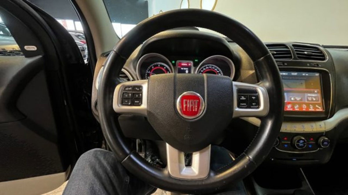 Fiat Freemont 2.0 Mjt 170 CV 4x4 Automatica Lounge (13)