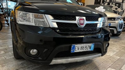 Fiat Freemont 2.0 Mjt 170 CV 4x4 Automatica Lounge (2)