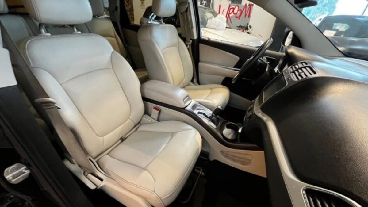 Fiat Freemont 2.0 Mjt 170 CV 4x4 Automatica Lounge (7)