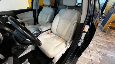 Fiat Freemont 2.0 Mjt 170 CV 4x4 Automatica Lounge (9)