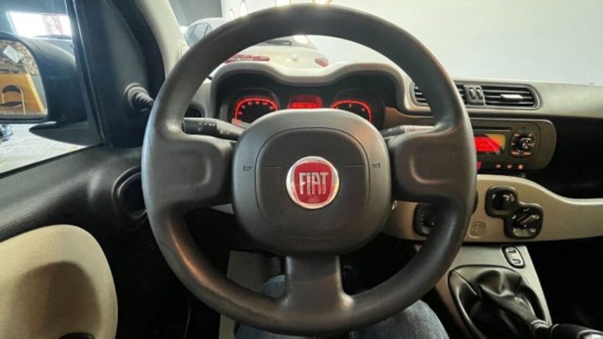 Fiat Panda 1.3 MJT S&S Pop (13)