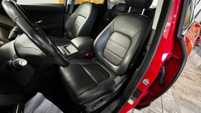 Jaguar E-Pace 2.0D 180 CV AWD aut. R-Dynamic S (9)