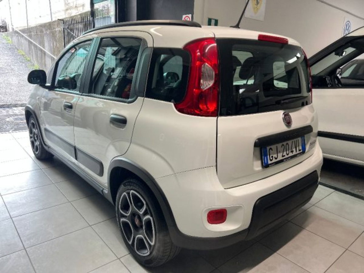 Fiat Panda 1.0 firefly hybrid s&s 70cv 5p.ti (4)