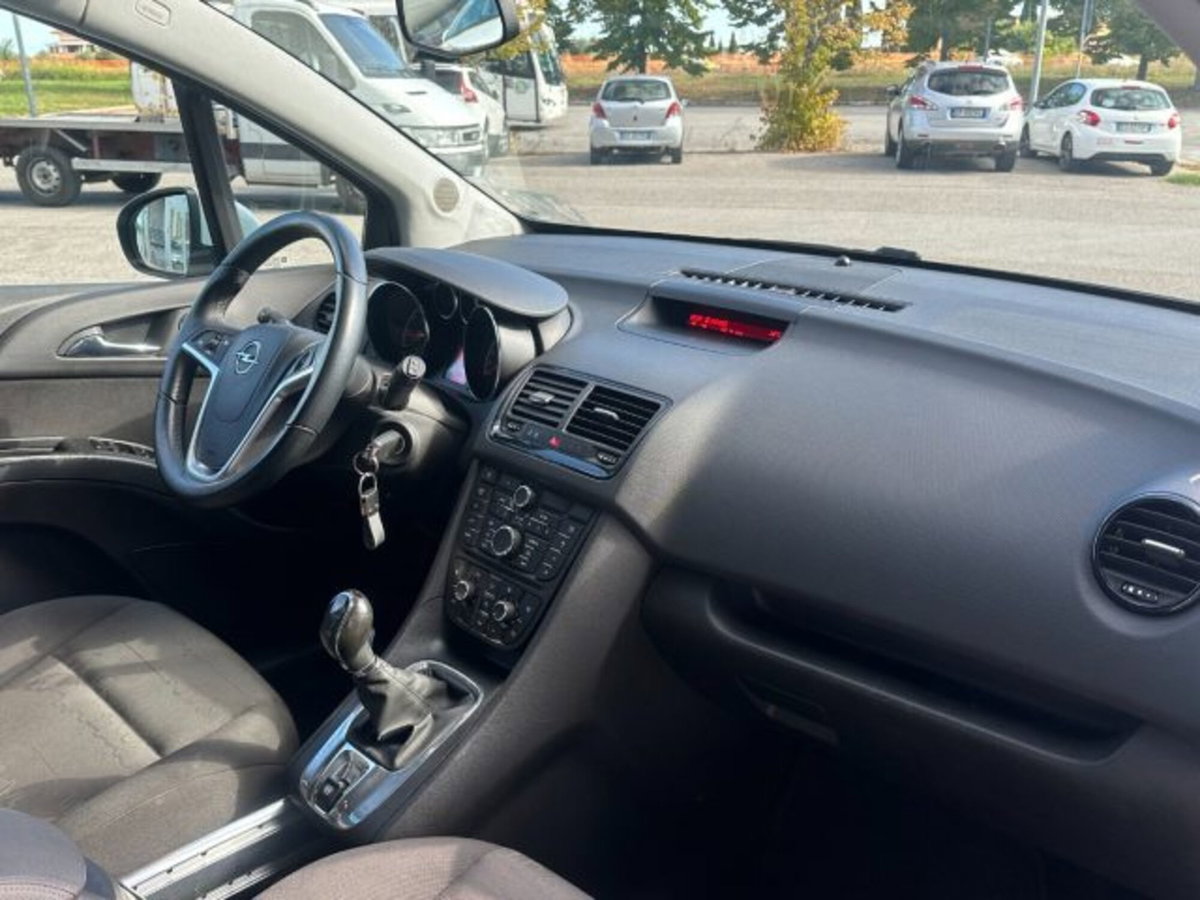 Opel Meriva 1.4 Turbo 120CV GPL Tech Cosmo (13)