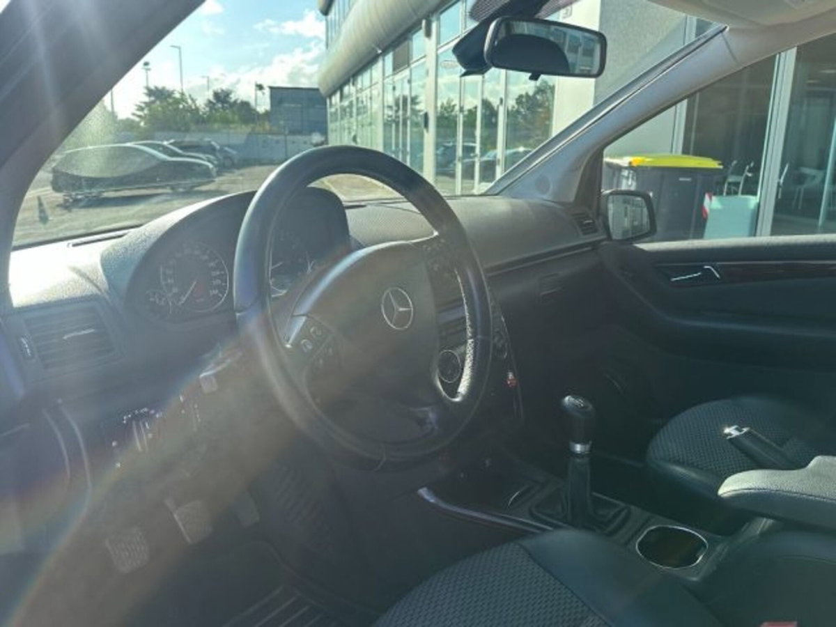 Mercedes-Benz Classe A 150 Elegance (11)
