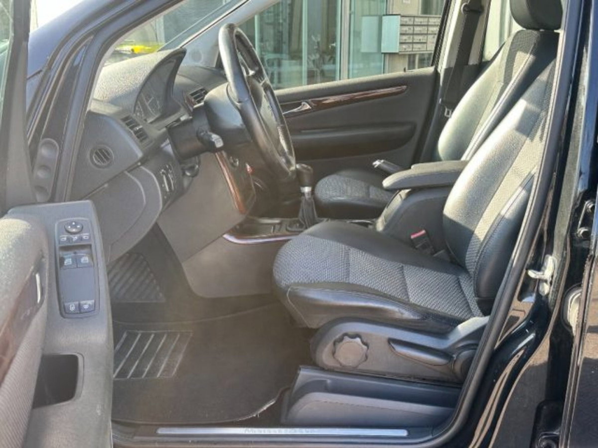 Mercedes-Benz Classe A 150 Elegance (12)