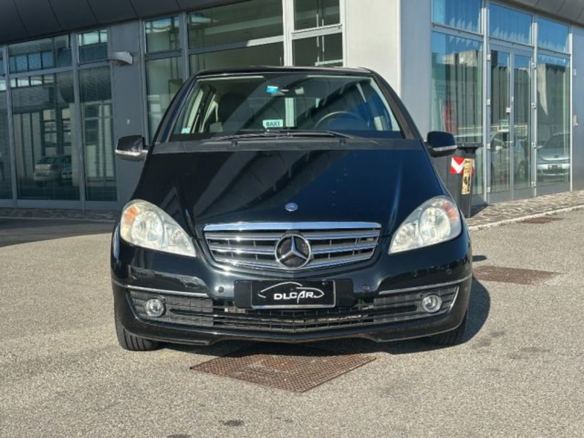 Mercedes-Benz Classe A 150 Elegance (4)