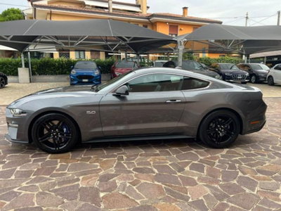 Ford Mustang Coupé Fastback 5.0 V8 aut. GT (6)