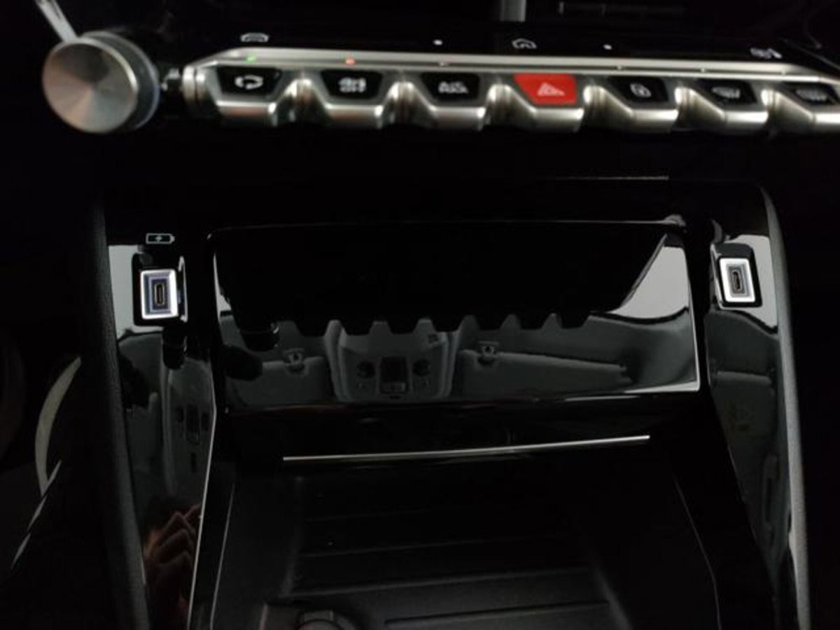 Peugeot 208 PureTech 100 Stop&Start 5 porte Allure (15)