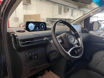 Hyundai Staria 2.2 2wd auto (9)