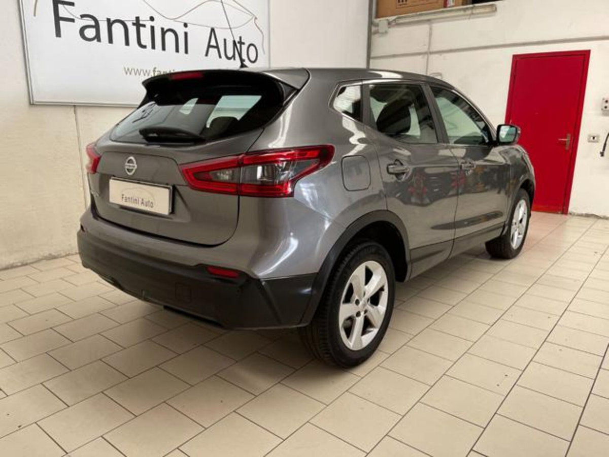 Nissan Qashqai 1.5 dCi Acenta (3)