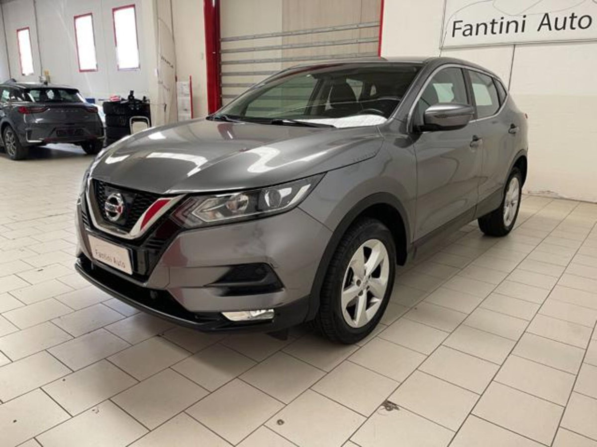 Nissan Qashqai 1.5 dCi Acenta (6)
