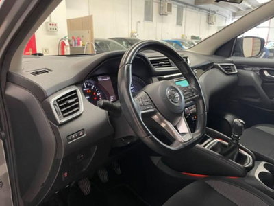 Nissan Qashqai 1.5 dCi Acenta (9)