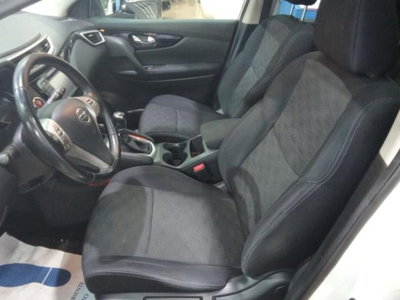 Nissan Qashqai 1.5 dCi N-Connecta (11)