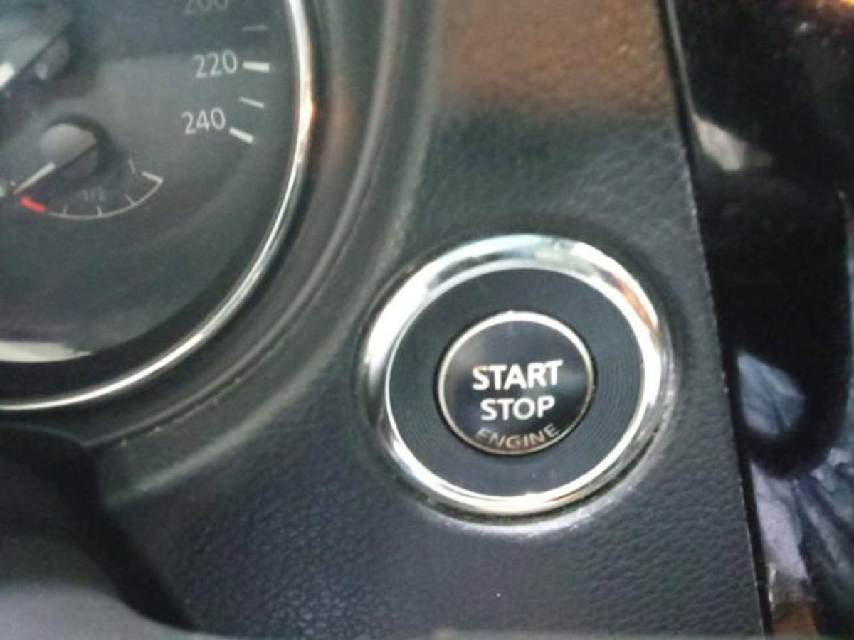 Nissan Qashqai 1.5 dCi N-Connecta (13)