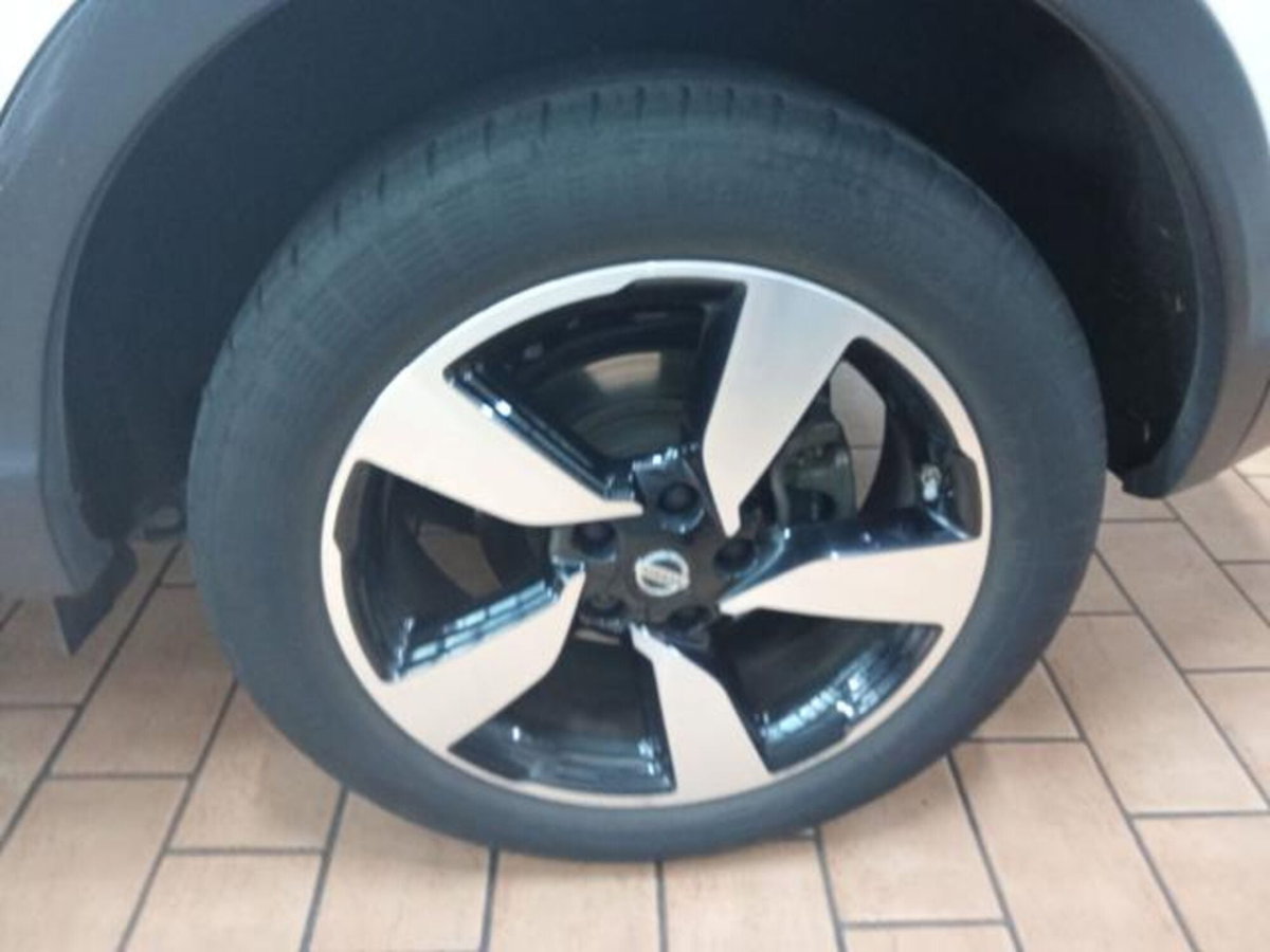 Nissan Qashqai 1.5 dCi N-Connecta (19)