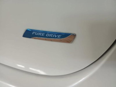 Nissan Qashqai 1.5 dCi N-Connecta (8)