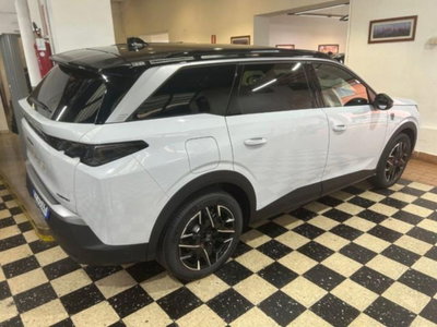 Peugeot 5008 1.2 hybrid GT 145cv 5p.ti e-dcs6 (2)