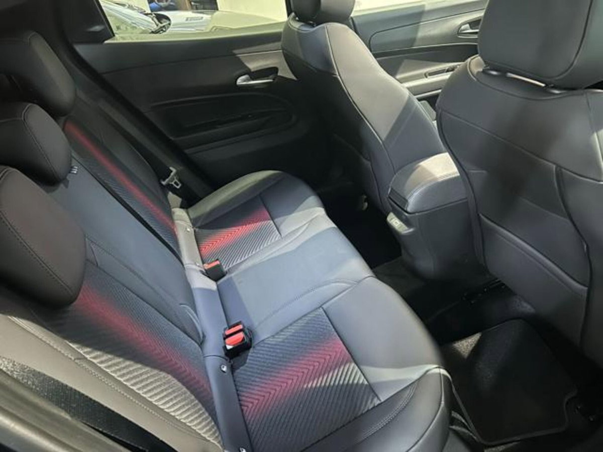 Alfa Romeo Junior 1.2 ibrida Sport Speciale 145cv edct6 (19)