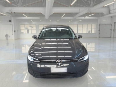 Volkswagen Golf Variant 2.0 TDI SCR DSG Life usata