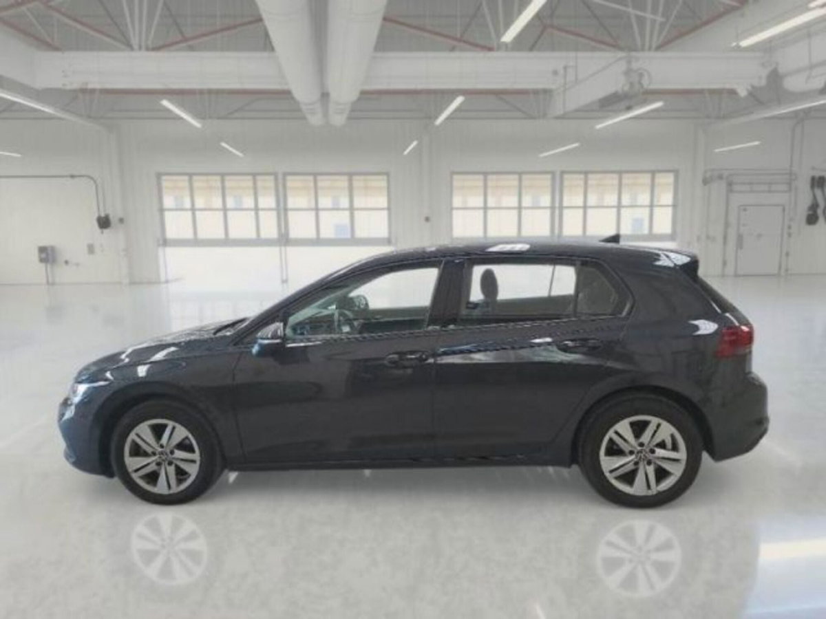 Volkswagen Golf Variant 2.0 TDI SCR DSG Life (3)