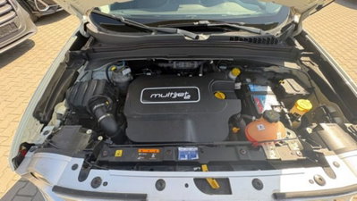 Jeep Renegade 1.6 Mjt 120 CV Limited (20)